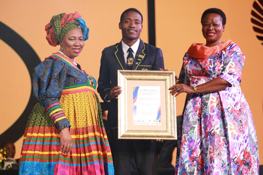 Olwethu Kuhlekonke Khumalo, Mandla Mthethwa School of Excellence, KZN